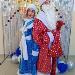 Новогодняя акция "Дети детям" "Новогоднее поздравление Деда  Мороза и Снегурочки"